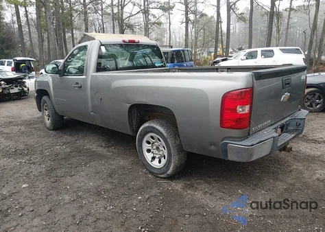 2008 Chevrolet Silverado 1500 Work Truck z USA, uszkodzony, nr VIN 1GCEC14C48E146018
